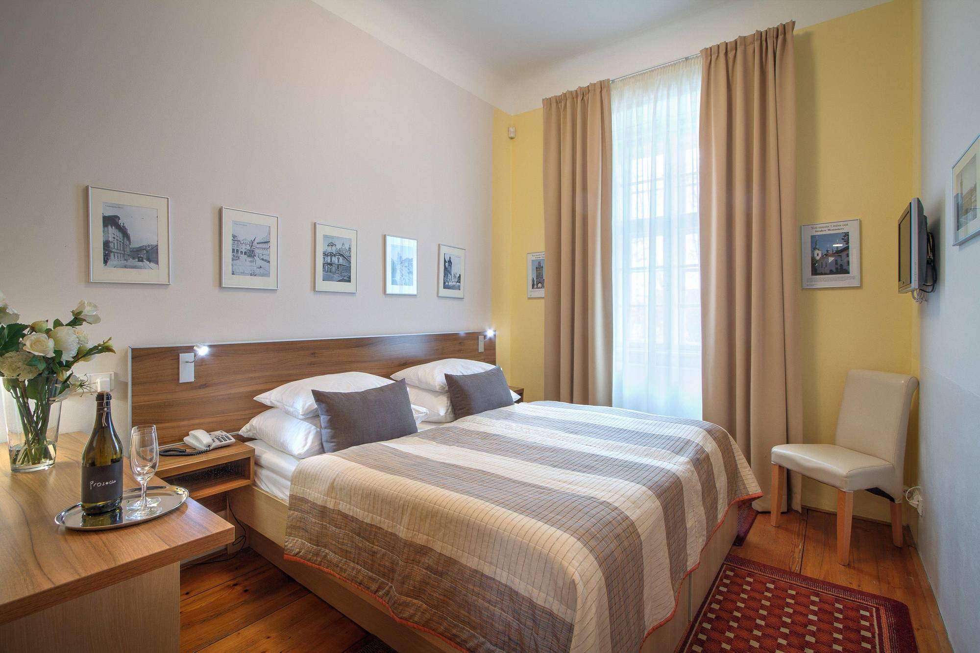 Monastery Hotel Prague Exterior photo