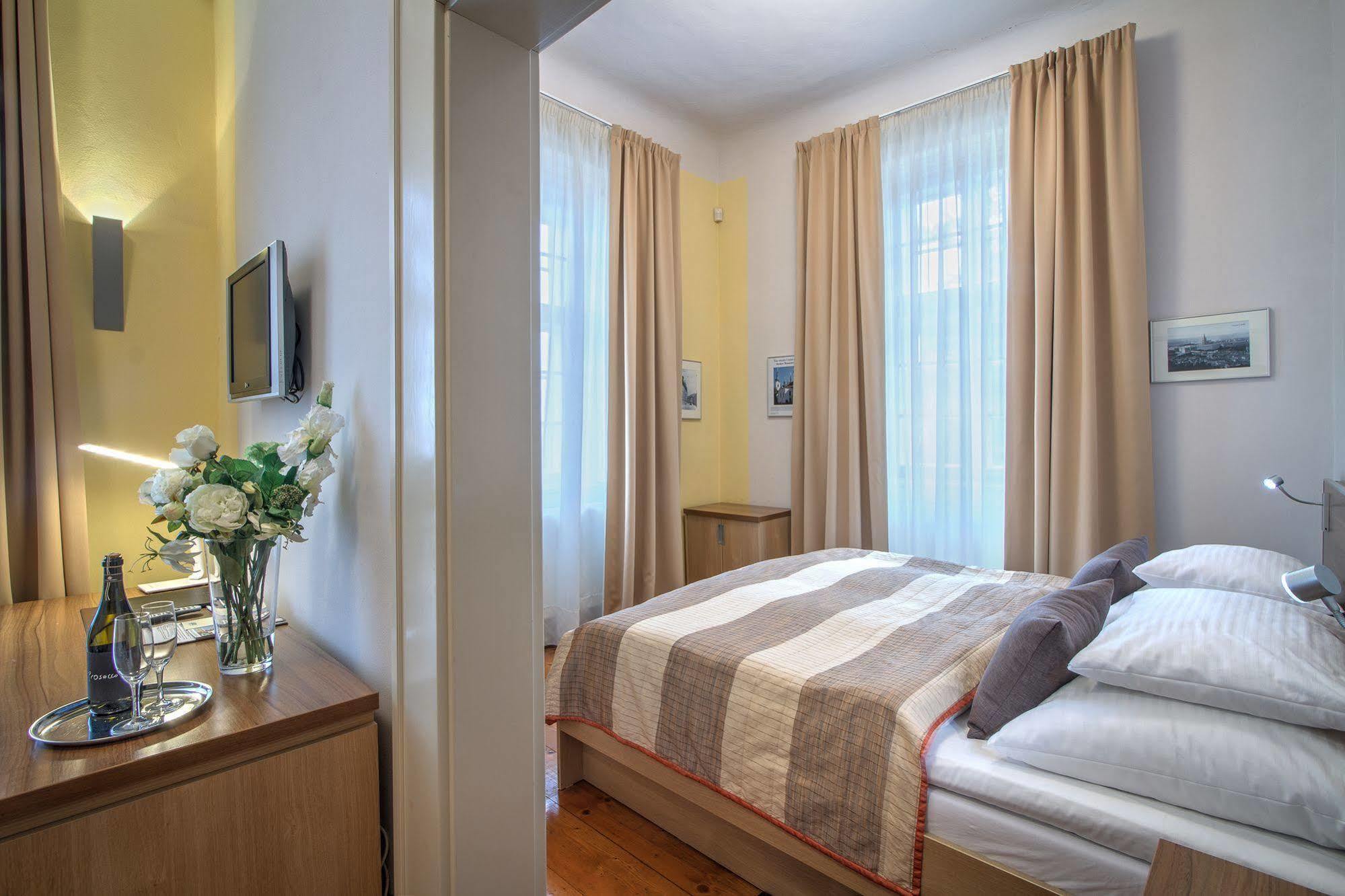 Monastery Hotel Prague Exterior photo